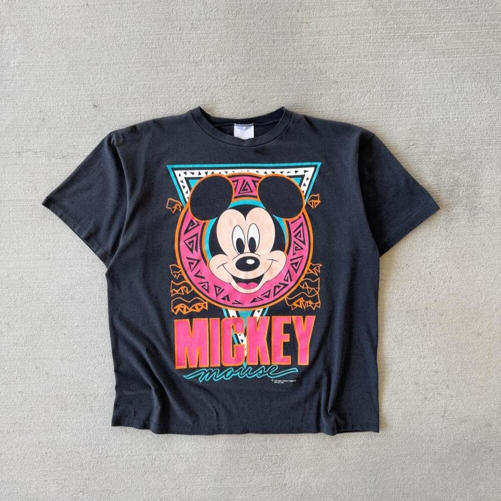 Vintage disney mickey mouse graphic